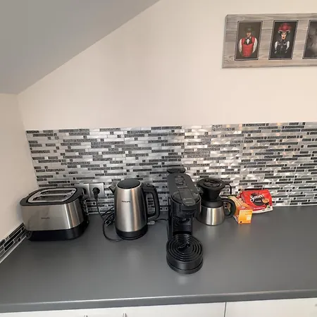 Schamne * אולינגן בירקנדורף